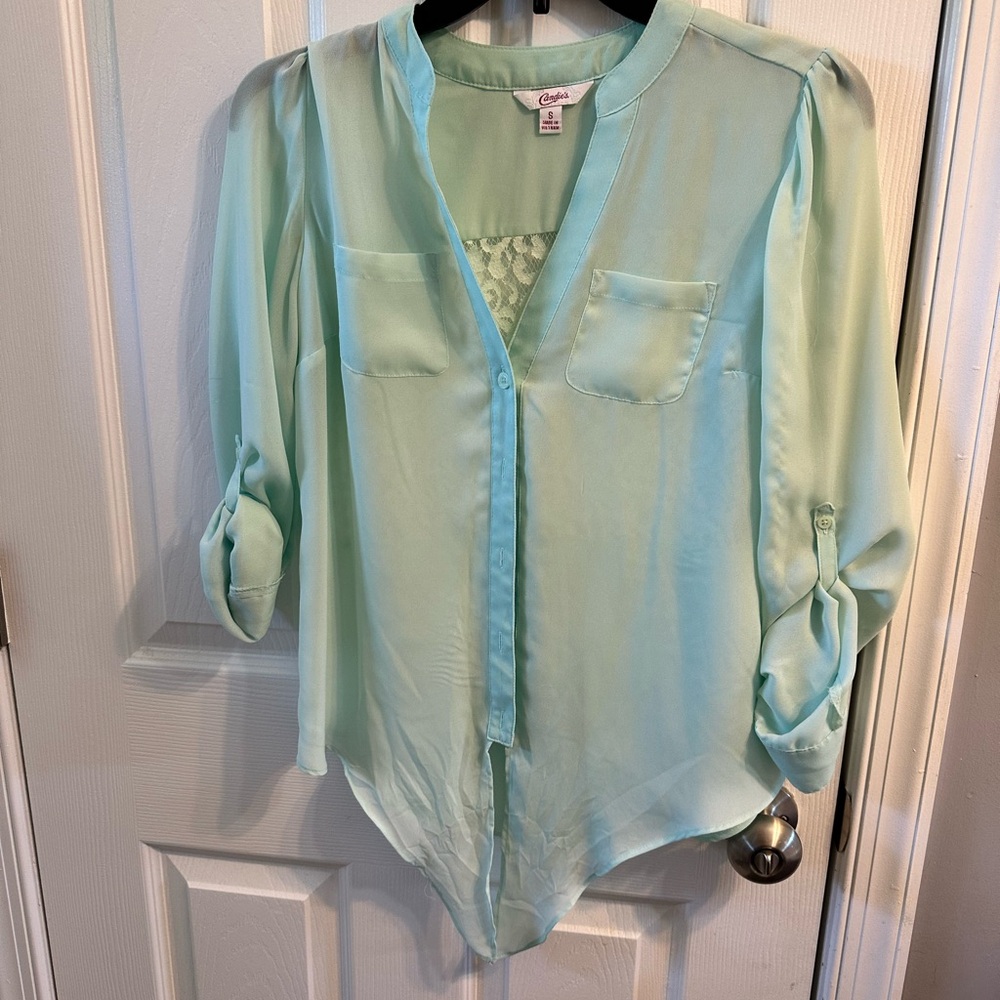 Candie's Green Asymmetrical Buttoned Blouse with Mandarin Collar